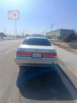 تۆیۆتا کراون